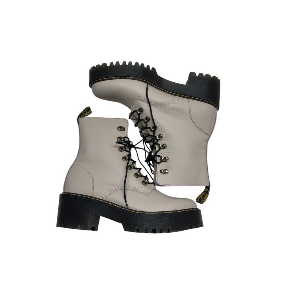 Dr. Martens Leona Platform Boots NWOT